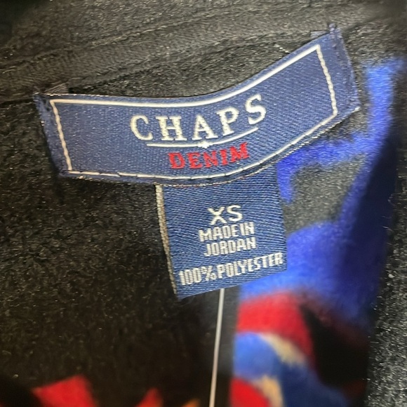 SOLD Chaps | Women’s Southwestern Print Fleece Vest Size XS NWT - Picture 5 of 6